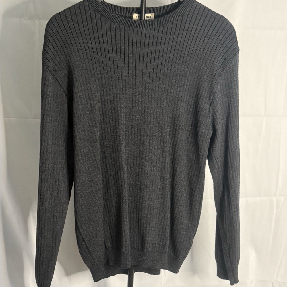 Elegant Charcoal Women's Crew Neck Sweater
